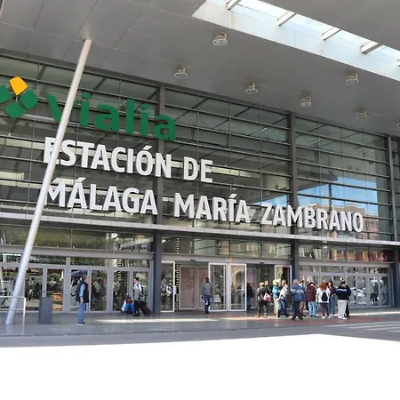 Fantastico Junto A La Estacion * Málaga